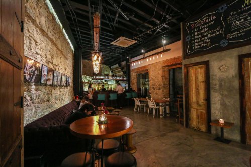 Geronimo Bar in Panama City