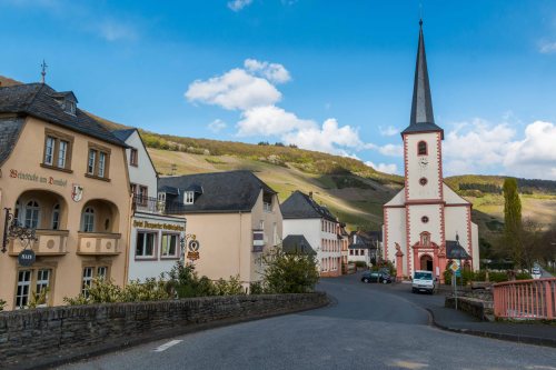 Village of Piesporter in the Mosel.